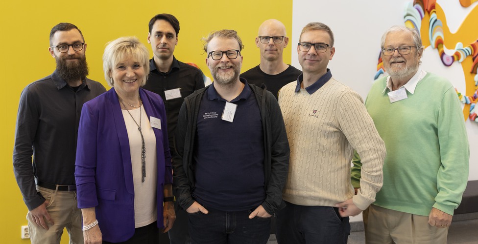 Martin Lundgren, Rose-Mharie Åhlfeldt, Ali Padyab, Marcus Nohlberg, Martin Brodin, Christoffer Brax, Sten Andler.